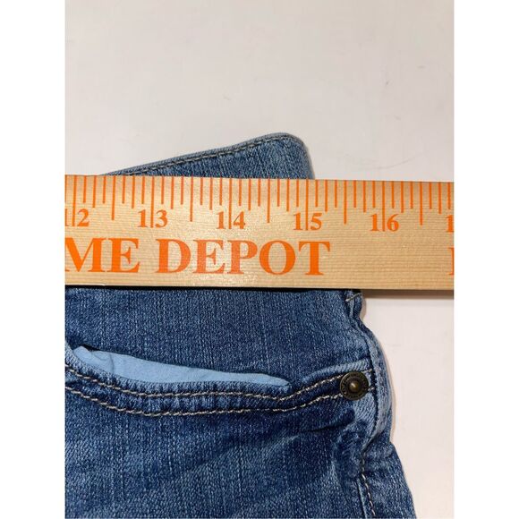 Ann Taylor Loft Shorts Size 4 Blue Medium Wash Cuffed 3‎ Inseam Denim Jean - Picture 3 of 5